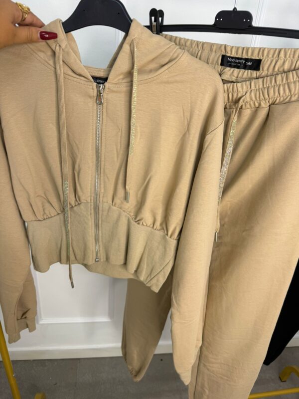 CHANDAL CORSÉ - Imagen 2