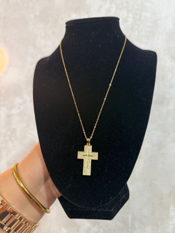 COLLAR CRUZ 2