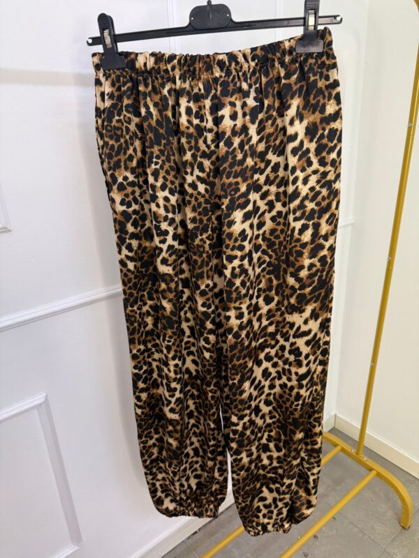 PANTALON LEOPARDO GLOBO - Imagen 3
