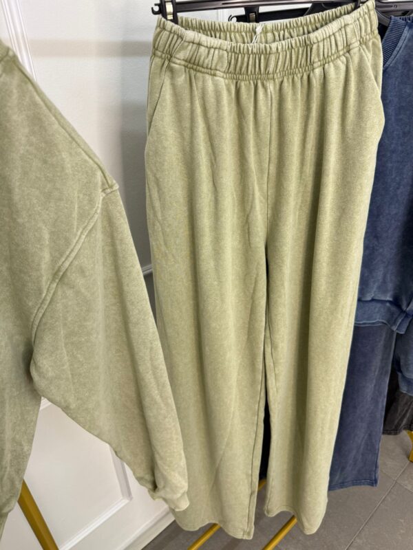 PANTALON DESGASTADO - Imagen 2