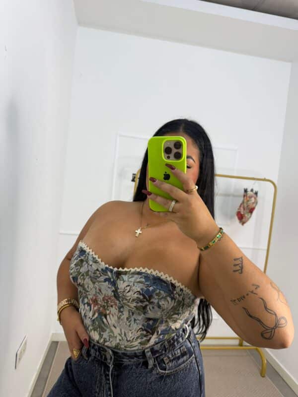 CORSÉ FLORES - Imagen 4