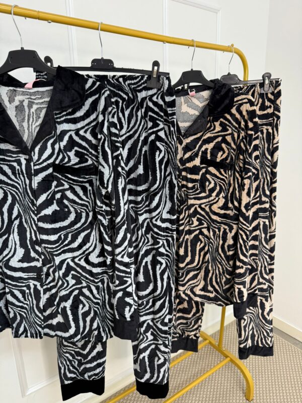 PIJAMA CEBRA - Imagen 2