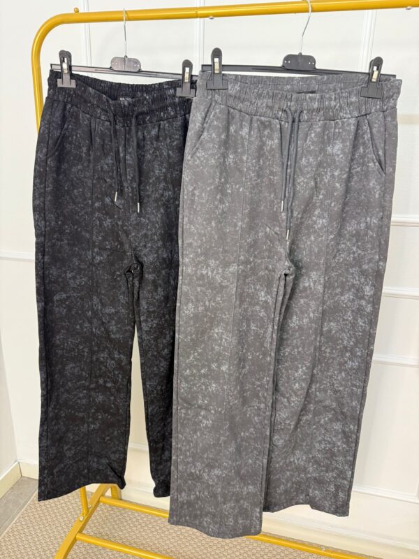 PANTALON GRIS DESGASTADO - Imagen 2