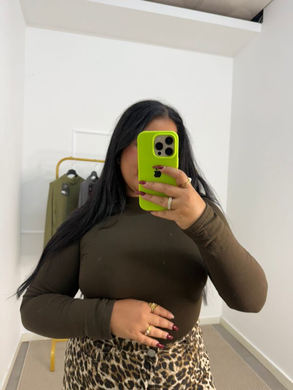 CAMISETA CALENTITA II